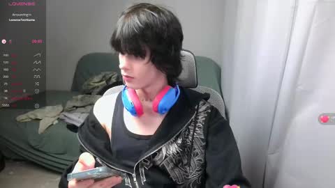 Snapshot of leonkissboy chatting on 02-26-26, 08:35 leonkissboy online show from 02-26-26, 08:35