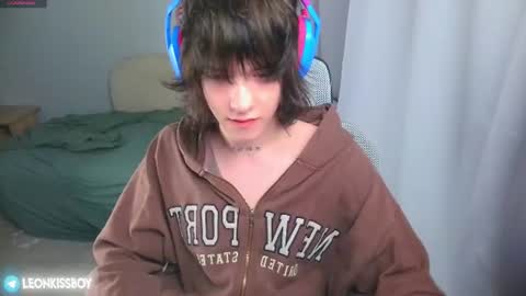 leonkissboy online show from 06-24-26, 12:37