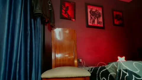 Lenardo jaramillo online show from 05-14-26, 01:45