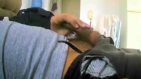 Snapshot of leonnxv chatting on 10-23-25, 12:48 leonnxv online show from 10-23-25, 12:48