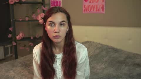 Snapshot of leontinecurly chatting on 10-28-25, 08:33 leontinecurly online show from 10-28-25, 08:33