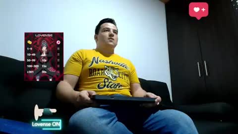 leoreem_ online show from 07-09-26, 02:26