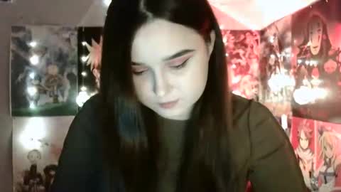 Snapshot of leraaa72 chatting on 12-20-24, 07:22 little secret online show from 12-20-24, 07:22