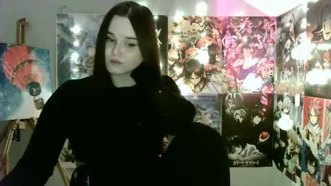 Snapshot of leraaa72 chatting on 01-08-25, 10:37 little secret online show from 01-08-25, 10:37