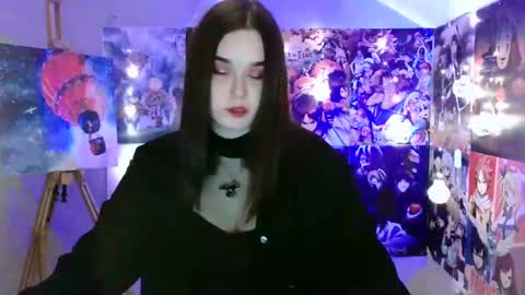 Snapshot of leraaa72 chatting on 02-06-25, 10:37 little secret online show from 02-06-25, 10:37