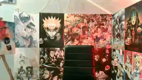 Snapshot of leraaa72 chatting on 02-12-25, 11:29 little secret online show from 02-12-25, 11:29