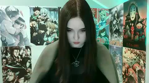 Snapshot of leraaa72 chatting on 02-22-25, 12:19 little secret online show from 02-22-25, 12:19