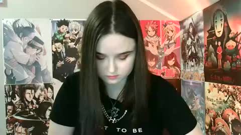 Snapshot of leraaa72 chatting on 03-04-25, 10:16 little secret online show from 03-04-25, 10:16