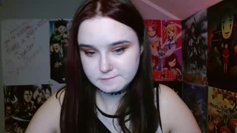 Snapshot of leraaa72 chatting on 09-18-25, 09:11 little secret online show from 09-18-25, 09:11