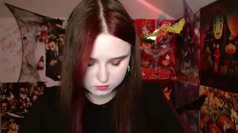 Snapshot of leraaa72 chatting on 10-02-25, 06:09 little secret online show from 10-02-25, 06:09