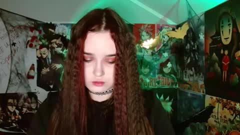 Snapshot of leraaa72 chatting on 10-20-25, 06:03 little secret online show from 10-20-25, 06:03