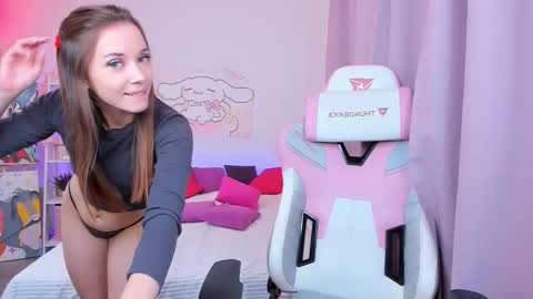 Valerie online show from 10-13-25, 03:06