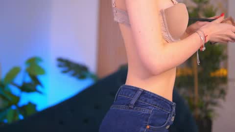Jessie online show from 12-28-24, 07:55
