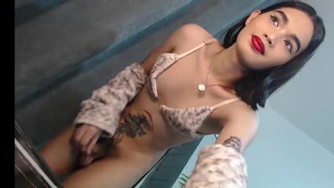 Trisha18 online show from 03-06-25, 03:45