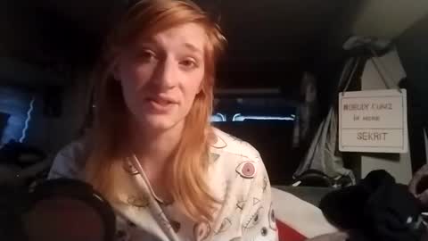 LesleyGumGrass- The Boring Trans girl online show from 01-11-25, 10:07