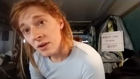 LesleyGumGrass- The Boring Trans girl online show from 01-22-25, 06:31