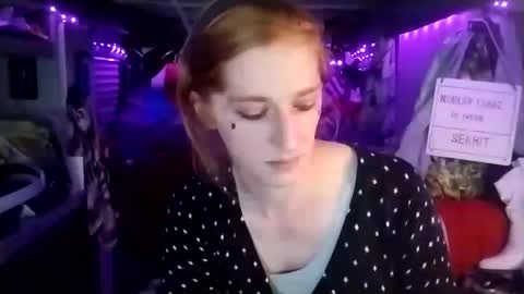 LesleyGumGrass- The Boring Trans girl online show from 02-18-25, 01:21