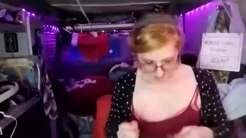 LesleyGumGrass- The Boring Trans girl online show from 02-22-25, 12:05