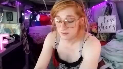 LesleyGumGrass- The Boring Trans girl online show from 02-23-25, 02:46