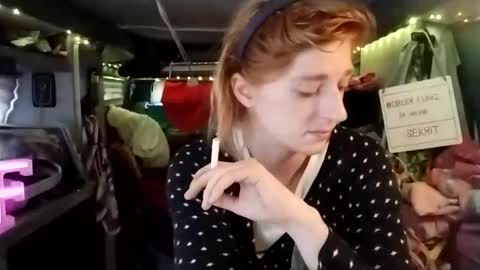 LesleyGumGrass- The Boring Trans girl online show from 02-25-25, 04:10