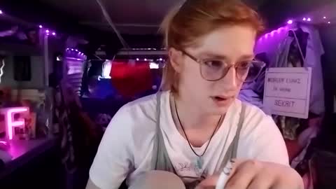 LesleyGumGrass- The Boring Trans girl online show from 02-26-25, 06:00