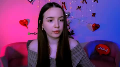 leslie_bird online show from 05-07-26, 09:03