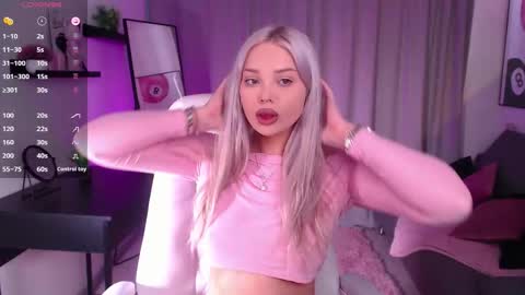 Snapshot of leslie_caronn chatting on 03-16-26, 08:40 Stacey online show from 03-16-26, 08:40