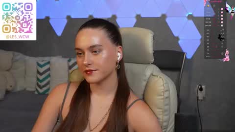Snapshot of lesliekorfs chatting on 01-12-26, 08:47 LeslieKorfs online show from 01-12-26, 08:47