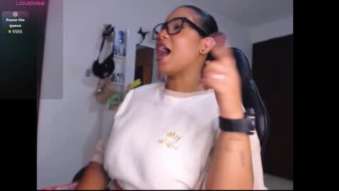 lesly online show from 10-18-25, 09:15