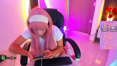 Lesly  online show from 07-28-26, 04:19
