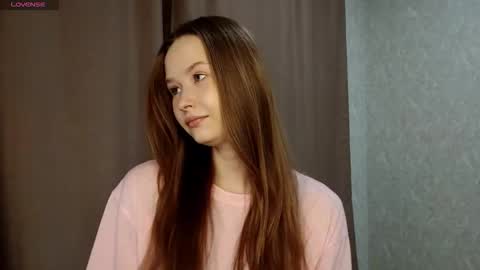 Alice online show from 03-06-26, 05:53