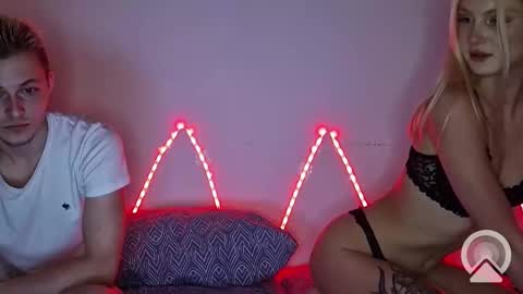 EmilyHale online show from 02-07-25, 07:27