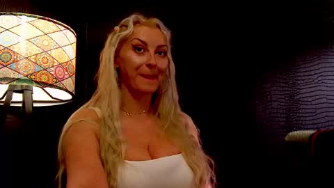 leticiareys online show from 01-17-26, 06:11