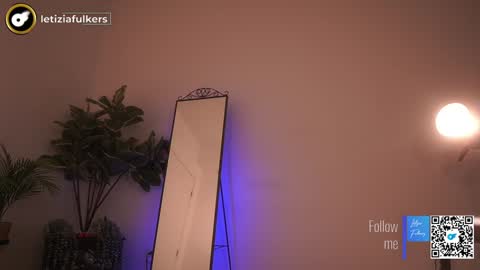 Snapshot of letiziafulkers1 chatting on 01-15-25, 08:05 Letizia Fulkers online show from 01-15-25, 08:05
