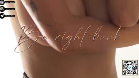Snapshot of letiziafulkers1 chatting on 10-28-25, 04:09 Letizia Fulkers online show from 10-28-25, 04:09