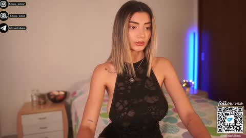 Snapshot of letiziafulkers1 chatting on 11-13-25, 04:06 Letizia Fulkers online show from 11-13-25, 04:06