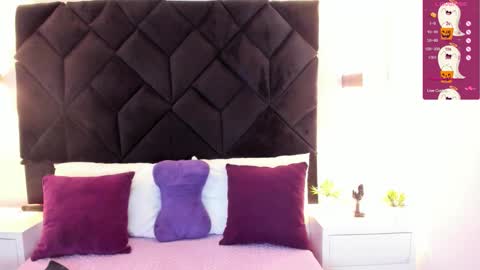 letiziia online show from 10-30-25, 07:47