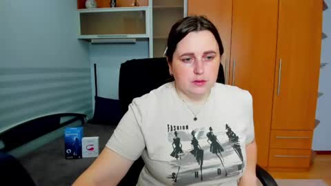 Naomi online show from 06-22-26, 08:22