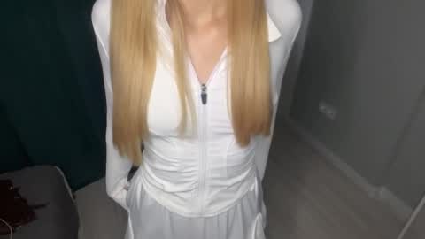 Kate online show from 05-14-26, 04:14