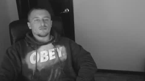 lev1ngston online show from 01-20-25, 02:43