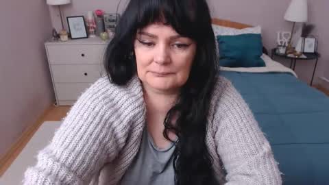 Mary online show from 01-15-26, 01:26