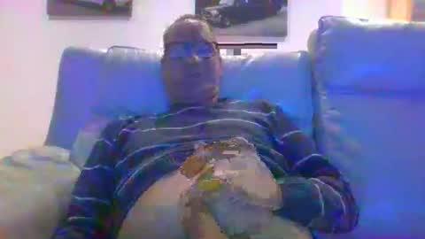 Snapshot of levensgenieters2 chatting on 12-02-24, 06:21 levensgenieters2 online show from 12-02-24, 06:21