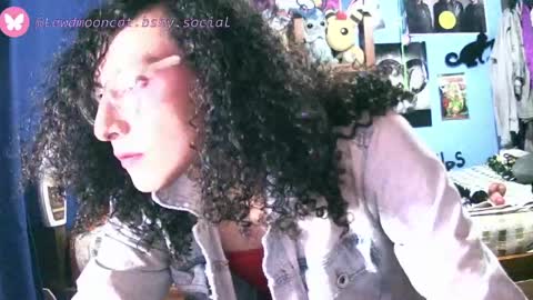 Snapshot of lewd_mooncat chatting on 04-14-26, 11:00 Lewd Mooncat online show from 04-14-26, 11:00