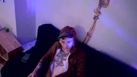 lewd palindrome online show from 02-08-25, 02:47