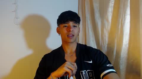 i  am lewis ly EDUARDO MEMDOZA15 online show from 01-15-26, 09:18