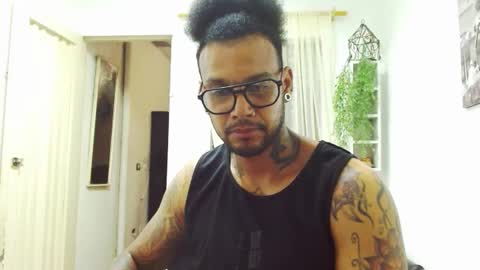 Lewis Strong online show from 02-01-25, 06:40