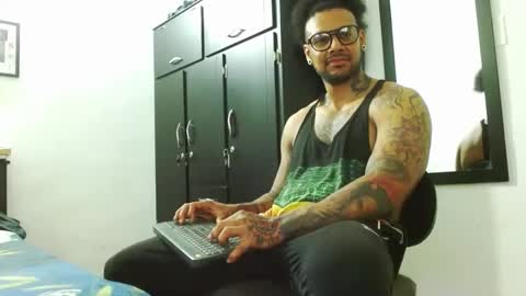 Lewis Strong online show from 10-01-25, 05:41