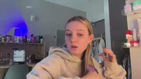 lexisRose online show from 02-01-25, 02:56