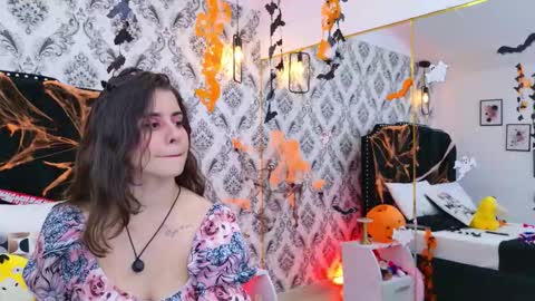 Snapshot of lexaderuso chatting on 10-24-25, 07:54 LexaDeRuso online show from 10-24-25, 07:54