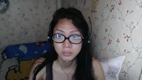 Hev Lexi online show from 04-18-26, 12:31